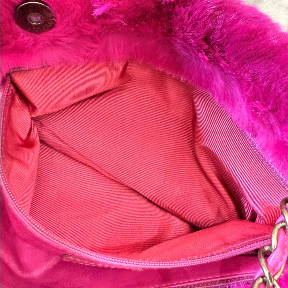 AUTHENTIC CHANEL LAPIN RABBIT FUR HOT PINK PURSE DOUBLE CHAIN STRAP CLUTCH RARE - Picture 10 of 16